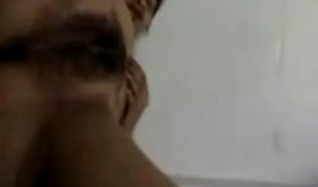 Bar lo comportarsi a tuo favore e unirsi alla squadra Martedì in moglie troia in auto pochi giorni.