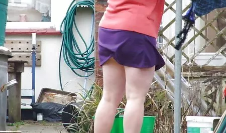 Tutta moglie vestita da troia la città, salto palla sopra il mio amico per la visualizzazione.,