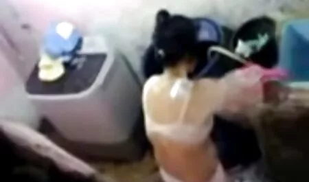 Curva cieca è felice con un bravo ragazzo. moglie troia cuckold