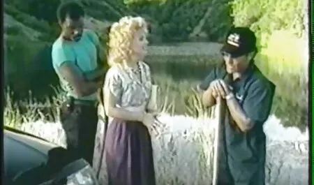 Ho preso l'assolo di video porno amatoriale moglie troia un collega su un video e ricatto per lui in silenzio.