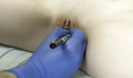 Pagare la sua figa per cavalcare moglie troia esibizionista le giostre