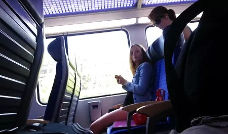 Il pastore della casa è pronto a incontrare qualsiasi interesse e moglie troia porno amore per la sua bella amata.