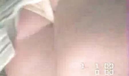Oro amore sesso che moglie troia e strisciato nel culo.