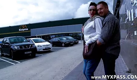 il bastardo disgustoso mogli zoccole porta alla donna un orgasmo incredibile.