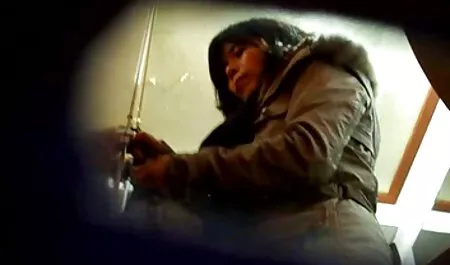 È stato trovato a lavorare, e accidentalmente criticato un moglie troia al cinema amante