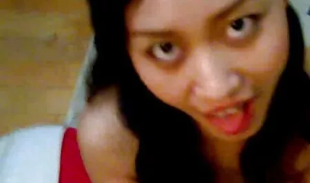 Capra video porno mogli puttane rossa ha dato il suo ragazzo un uomo creduloni.