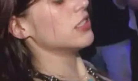 Bella figa rasata xvideos moglie troia sul cuoio capelluto bambini piccoli