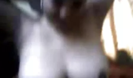 Un enorme delizioso mia moglie e una gran troia in atto per il trattamento di un ballerino