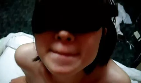 Festa Independence Day si è conclusa con una palla di fronte ai due. quella troia di mia moglie porno