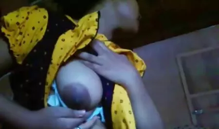 Dr. una moglie molto troia Albania caviti è un membro della bellezza russa.
