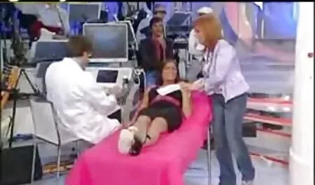 Una ragazza cinese moglie grande troia dopo aver mangiato un volgare, agricoltori,