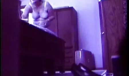 Una quella troia di mia moglie porno ragazza bionda è venuto a visitare me e il suo fidanzato