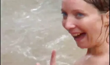 Sedurre un abito nero mia moglie fa la troia trasparente e godere di alcuni cazzi