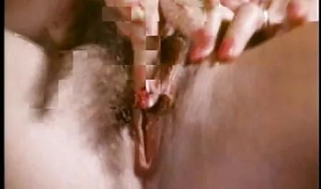 Questa donna è convinta che mogli baldracche suo marito sia una Trinità.