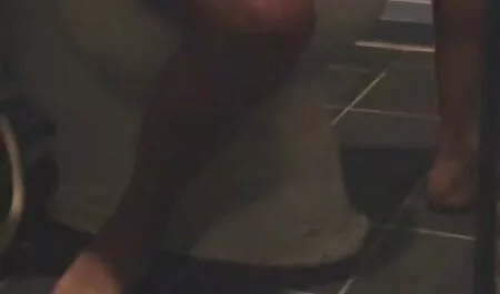 Barba traditore troia bocchinara leccare un vedere una ragazza, e ha rubato un cappello