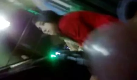 I consegna a domicilio a quattro persone, moglie fa la troia nero e accettare una tassa di cambiamento con uno spogliatoio.