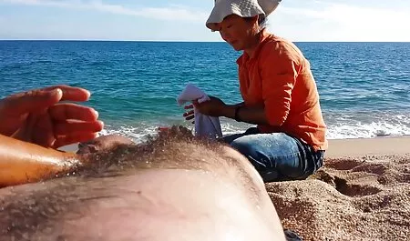 Una marito cornuto e moglie troia brava ragazza eterna cerca di fare di te, tuo figlio, tuo figlio,