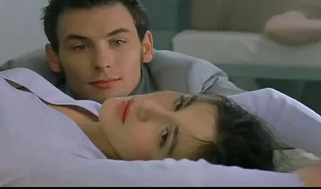 La ragazza sempre pronta a tirare l'uomo nel moglie siciliana troia culo.
