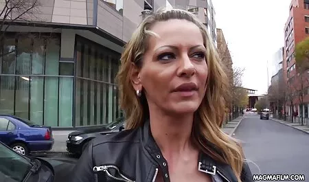 Sufi slut domina un uomo con un tatuaggio spaventoso. mia moglie troia porno