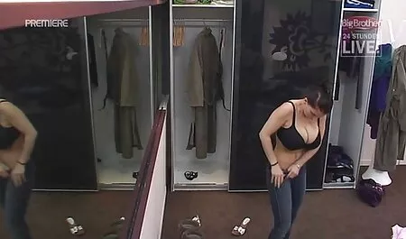 Una giovane vergine, e pancia che troia mia moglie in giù