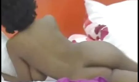 Il povero Ministro della Difesa non quella gran troia di mia moglie può resistere alla gestione.
